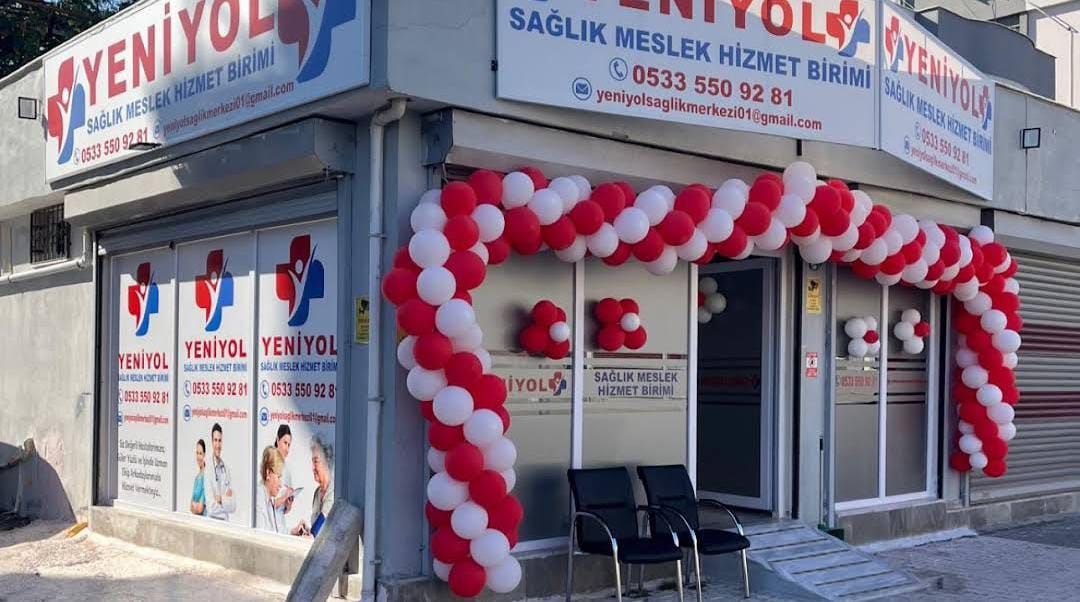 Yeniyol Besmin Sağlık Kabini giriş cephesi